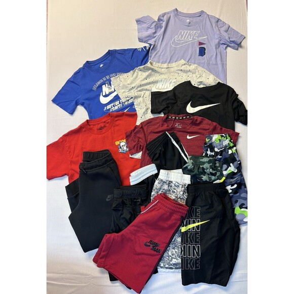 Large Lot Of Boys Clothes Nike Shirts Shorts Swim Sweats Youth Large Athletic - Picture 2 of 11